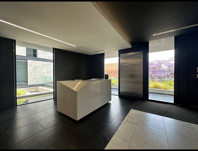 735M² OFFICE TO LET IN SANDTON CENTRAL